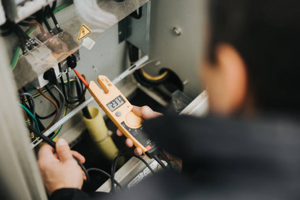Best Licensed Electrician  in Lindale, TX