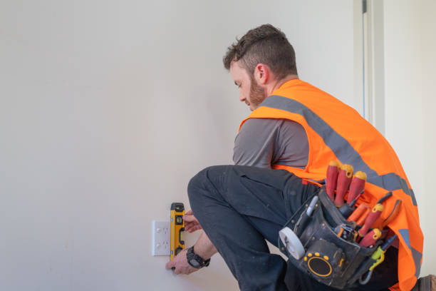 Best Emergency Electrical Repair  in Lindale, TX